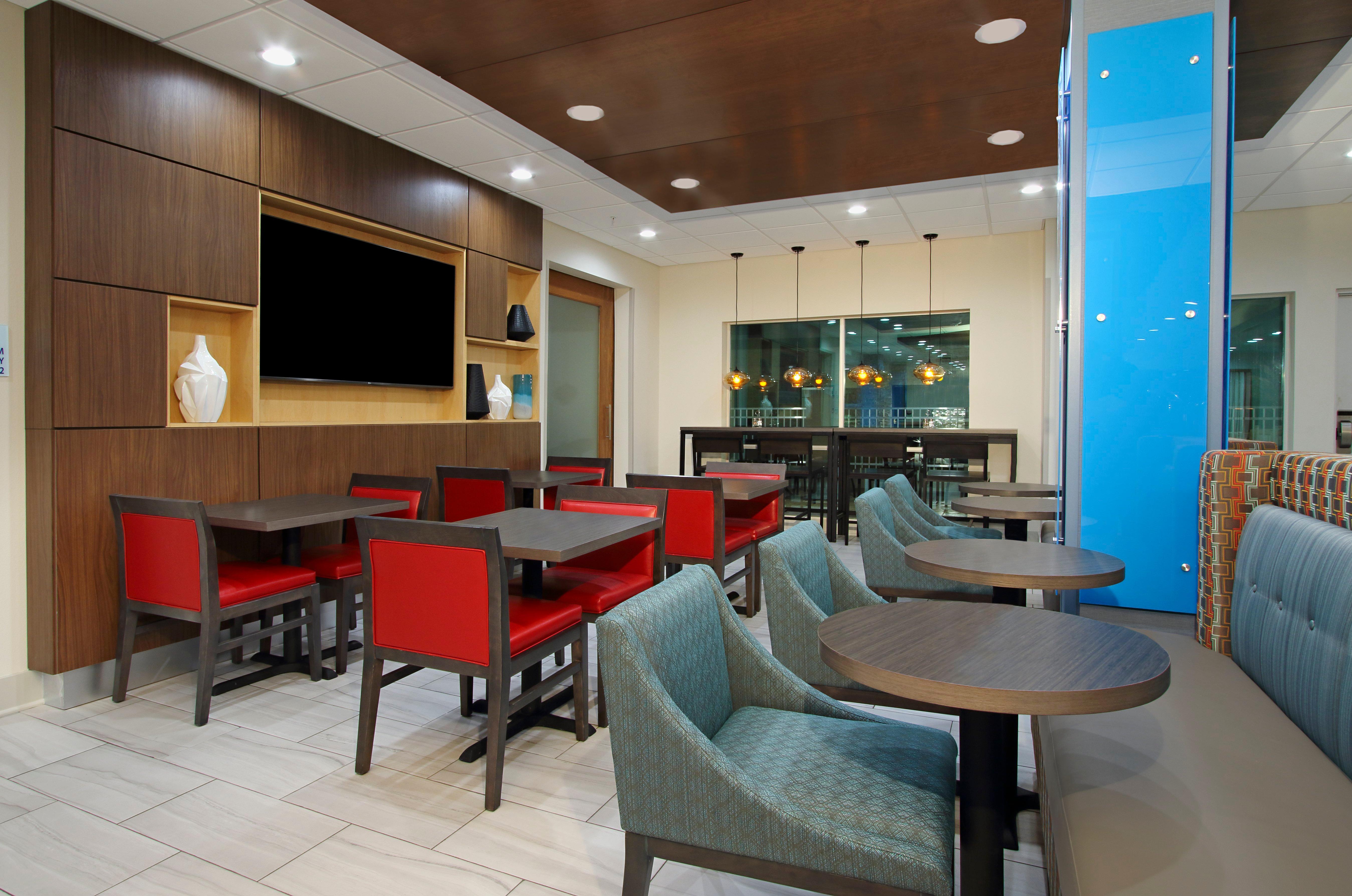 Holiday Inn Express & Suites - Lake Charles South Casino Area By Ihg Exteriör bild